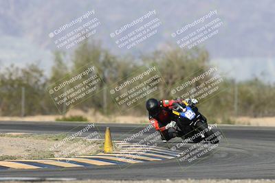 media/Nov-16-2025-Race Pace (Sun) [[8c5fa54630]]/Verified Riders/2-Turn 7 (945am)/